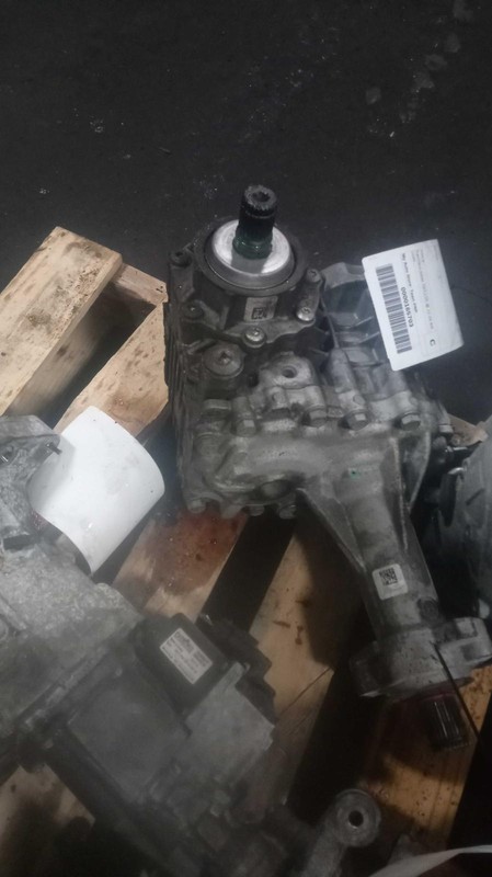 2019 Buick Envision Transfer Case Assembly 2.0L OEM 48K Miles 4WD
