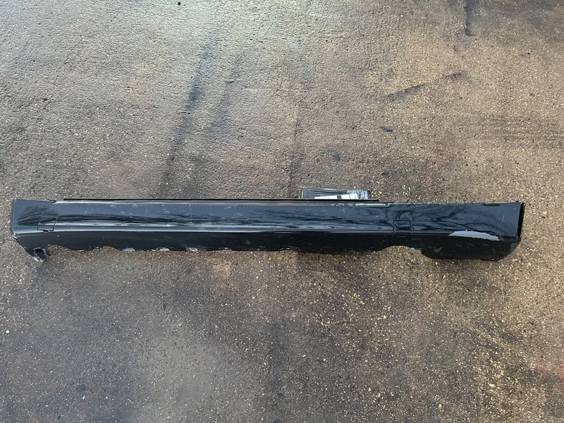 90-95 Mercedes Benz SL class R129 RIGHT SKIRT ROCKER PANEL COVER MOLDING OEM