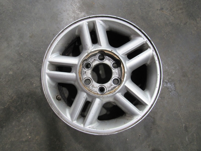 2005 2006 FORD EXPEDITION WHEEL ALUMINUM 17x7-1/2 5 DOUBLE SPOKE