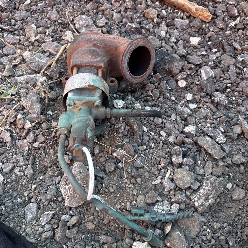 2016 VOLVOD13EGR VALVE- P/N: 6601821