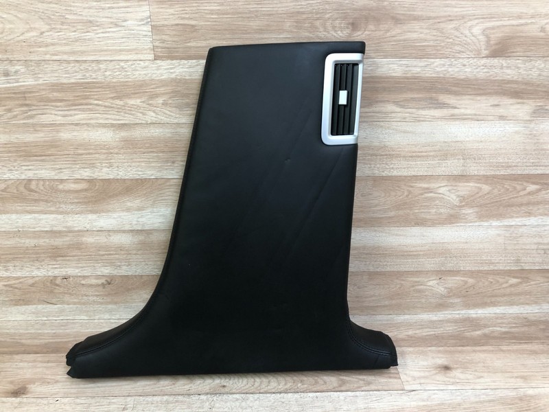BENTLEY CONTINENTAL FLYING SPUR OEM RIGHT SIDE B PILLAR PANEL TRIM COVER 05-13 4