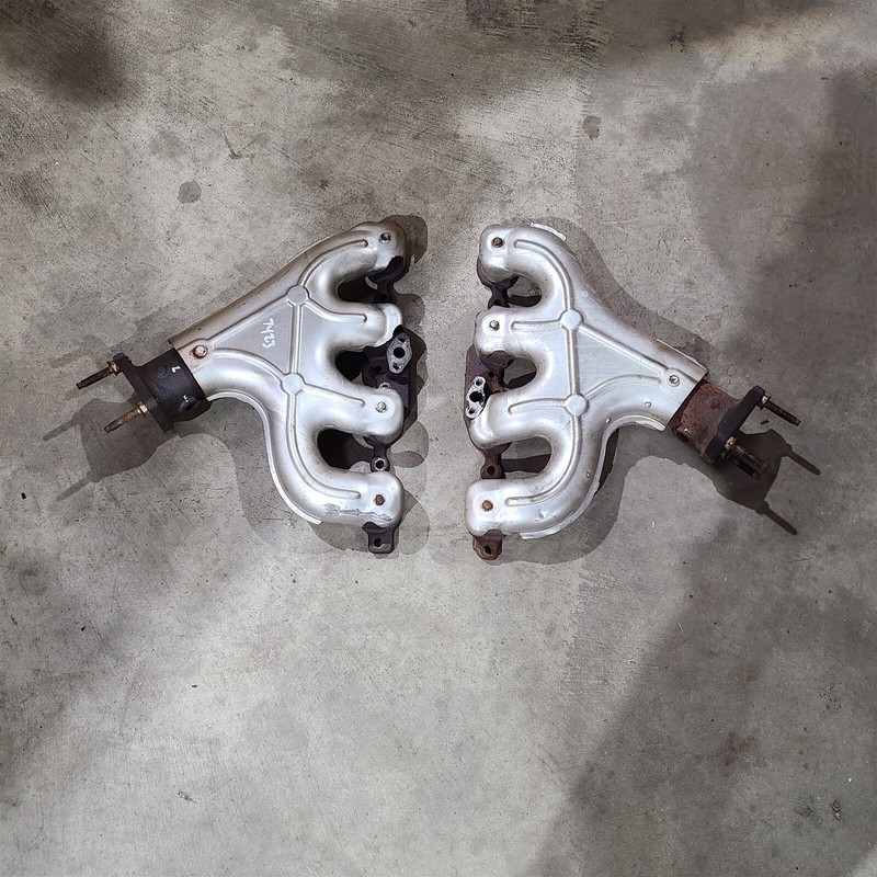 01-04 Corvette C5 Ls1 Factory Exhaust Manifolds 5.7 Oem Pair Aa7423