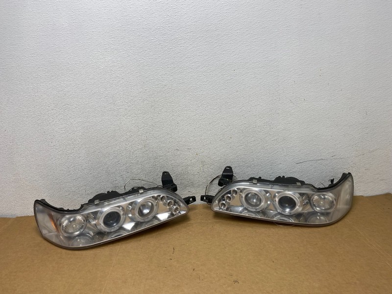 1993 to 1997 Toyota Corolla LED Left+Right Projector Headlights AD5281
