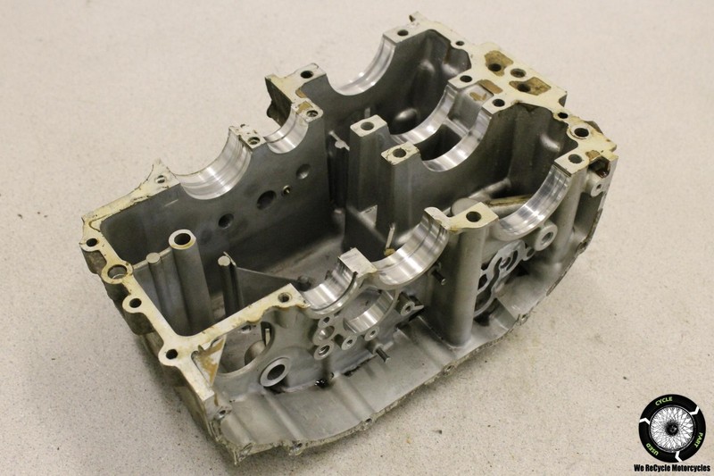 1987 Kawasaki 305 Ltd Kz305b Lower Engine Motor Crankcase Crank Case Block KZ 87
