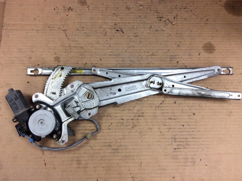 93 94 95 Civic 2DR Coupe Right Door Window Power Regulator Assy Used OEM