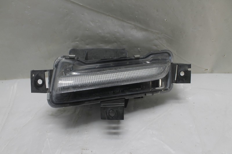 2016-2024 CHEVROLET CAMARO FRONT LEFT DRIVER SIDE LED DRL LIGHT NICE OEM