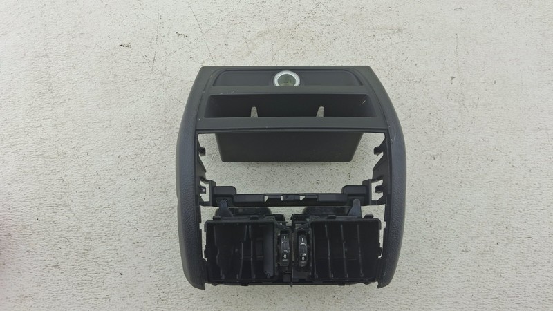 11-16 BMW 528i 535i 550i F10 Rear Center Console Air Vent Bezel Cover Panel OEM