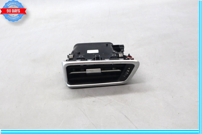 14-22 Maserati Ghibli S Dashboard Dash Right Passenger Side AC A/C Air Vent Oem