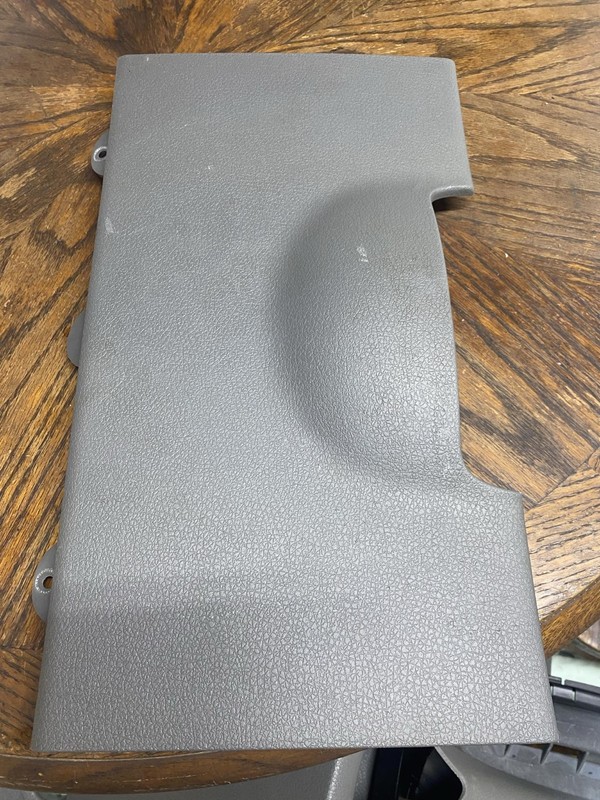 *2004 2005 2006 2007 2008 Ford F-150 Knee Bolster Lower Dash Trim Panel Cover