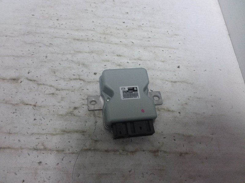 Fuel Pump Control Module Left Hand Quarter Panel Fits 16-23 MAZDA CX-9 PYFL18561