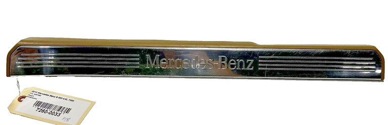 2007-13 Mercedes W221 S550 Front Passenger Door Outer Sill Scuff Plate Trim OEM