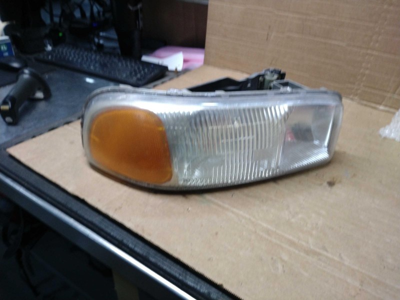2006 GMC Yukon XL 1500 Right Headlight Assembly - Used, Light Hazing, Black