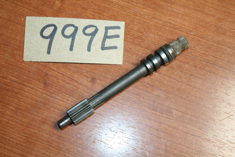 1981 Kawasaki KX 420 Clutch Actuator Shaft Spindle OEM 81E