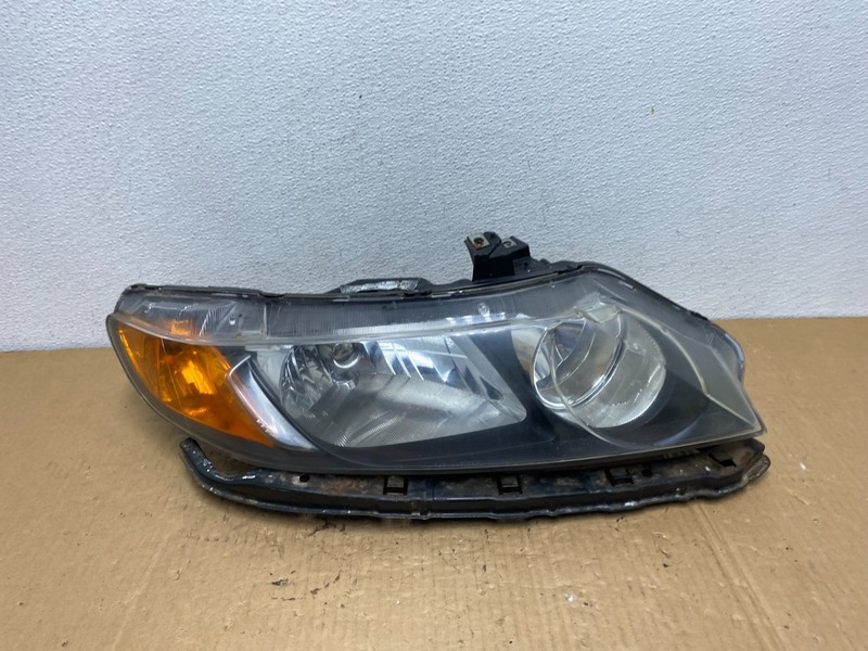 2006 2007 2008 Honda Civic Sedan Right Passenger Headlight Halogen AC7727 DW