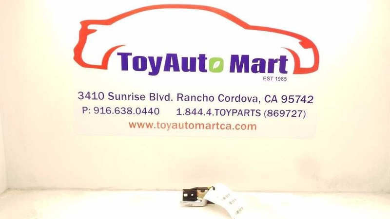 2000 TOYOTA AVALON XLS PASSENGER SIDE REAR INTERIOR DOOR HANDLE