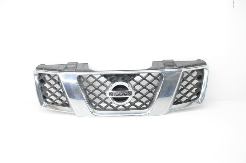 2005-2008 NISSAN PATHFINDER SE FRONT CHROME GRILLE ASSEMBLY