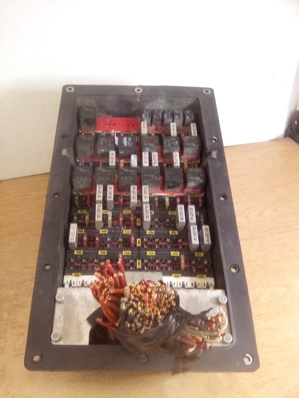Kenworth T660 Fuse/Relay Block