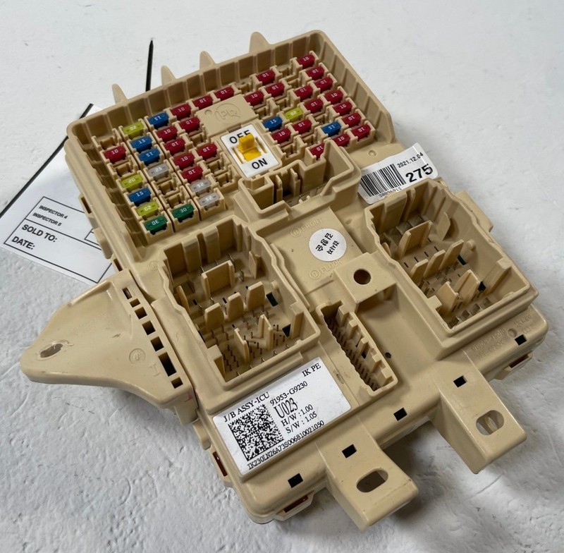 2022 GENESIS G70 DASH CABIN FUSE RELAY JUNCTION BLOCK BOX 91953-G9230 # 109973