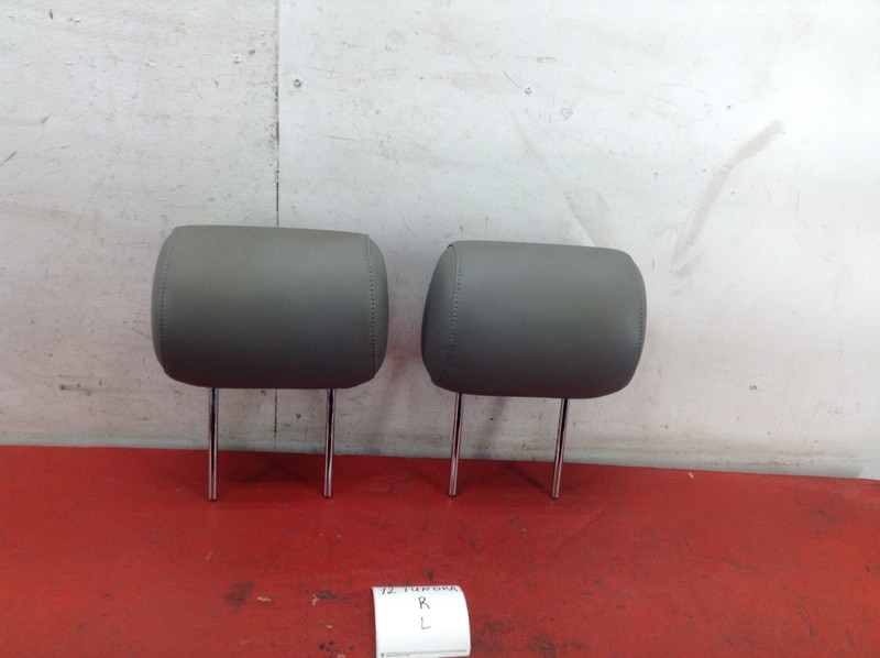 07-13 TOYOTA TUNDRA FRONT RIGHT / LEFT SEAT HEADREST SET OEM