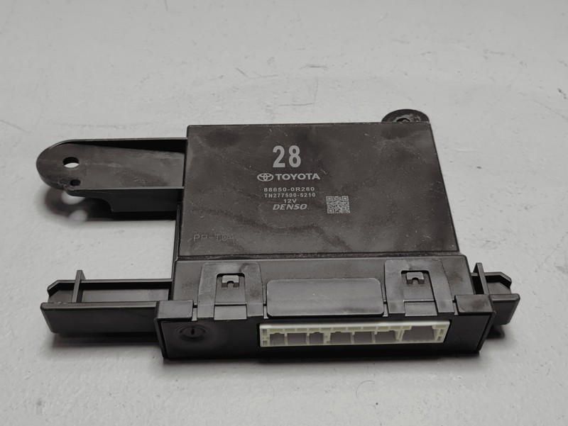 2021-22 Toyota RAV4 HVAC AC Heater Temp Temperature Amplifier Control Module OEM