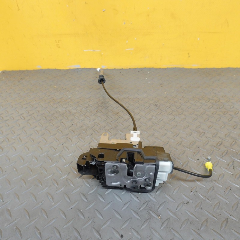 2019-2022 VOLVO XC40 REAR RIGHT SIDE DOOR LOCK LATCH ACTUATOR MOTOR OEM 31462445