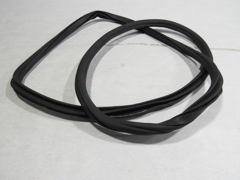 20-24 BMW M8 F93 2022 Front Right Passenger Door on Body Weatherstrip Seal ;:O