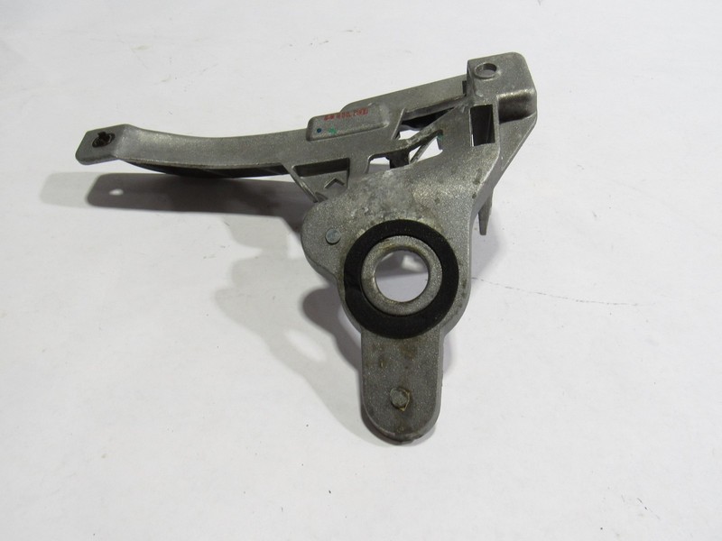 08-12 Maserati Granturismo S 2010 Left Driver Door Exterior Handle Bracket :O