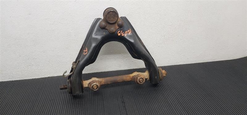 00-03 Dodge Durango 4x4 Right Passenger Upper Control Arm OEM 52106386AC