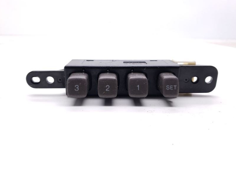 01-06 LEXUS LS430 DRIVER FRONT DOOR MEMORY SEAT CONTROL SWITCH