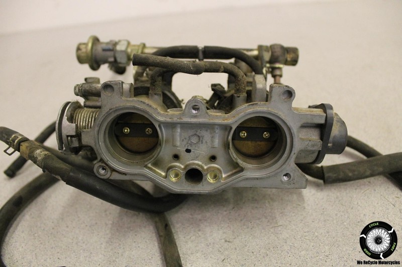 2002 Honda Silver Wing 600 FSC600 THROTTLE BODIES BODY INTAKE FUEL INJECTORS FSC