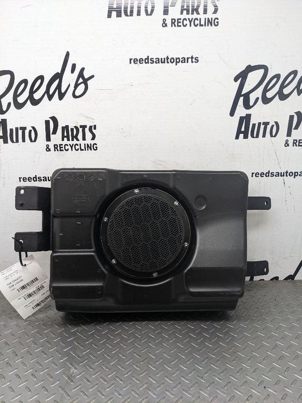 2013 - 2026 DODGE DURANGO REAR SUBWOOFER SUB WOOFER SPEAKER BASS BOX OEM 1140302
