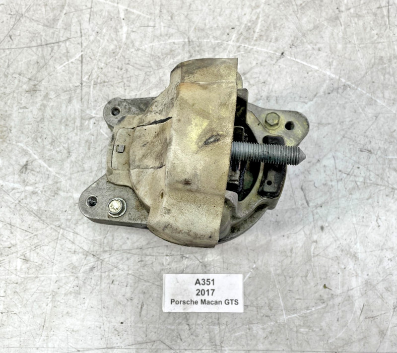 ✅ 15-18 OEM Porsche Macan GTS 95B 3.0L Front Right Engine Motor Mount Support