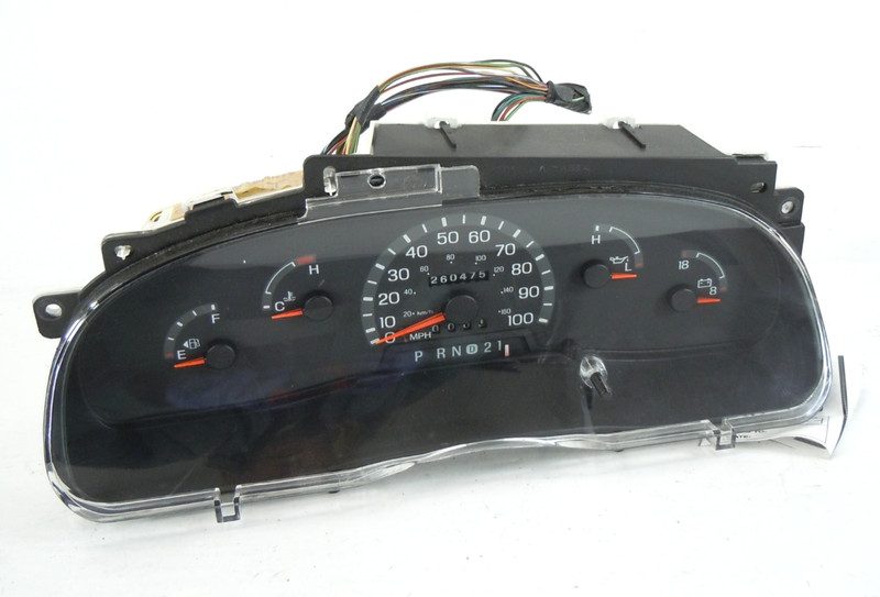 1999 2000 Ford E-250 Speedometer Instrument Cluster MPH OEM 260K