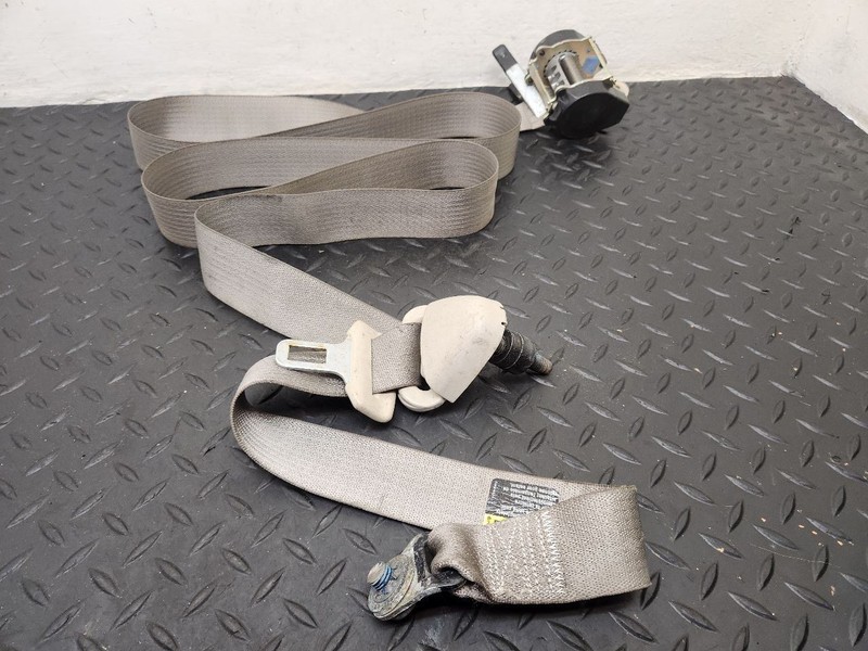 02-05 Saturn VUE Rear Right Passenger Belt Retractor Tan OEM 22721486
