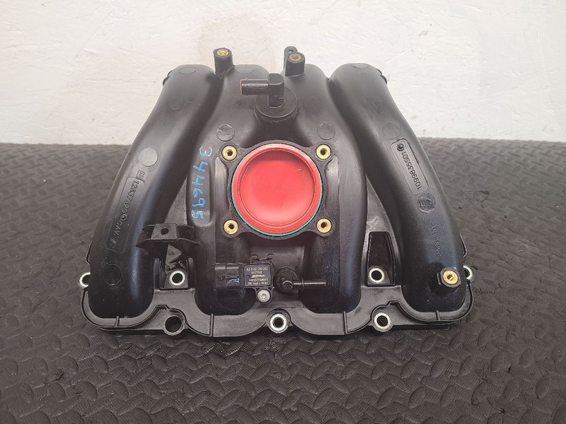 10-17 Chevrolet Equinox 2.4L Intake Manifold OEM 12637620
