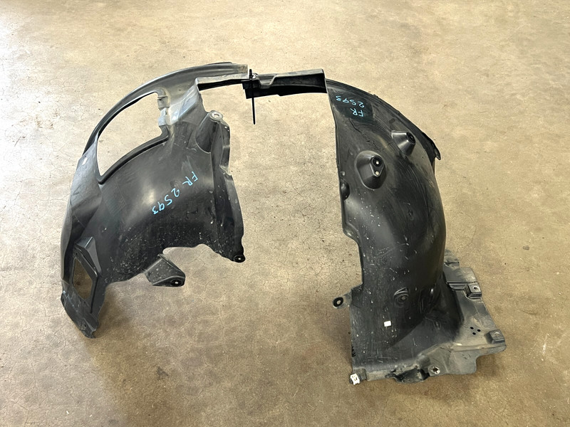 ⭐2018-2024 BMW X3 XDRIVE FRONT RIGHT PASS FENDER LINER SPLASH SHEILD OEM LOT2593