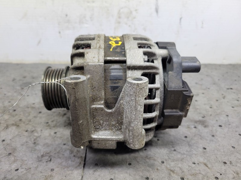 Alternator Bosch Manufacturer 140 Amp Fits 13-17 BEETLE 1686362