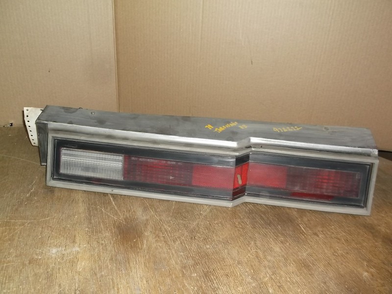1979 Toronado RH Right Tail Light Assembly 59701061 *FREE SHIPPING*