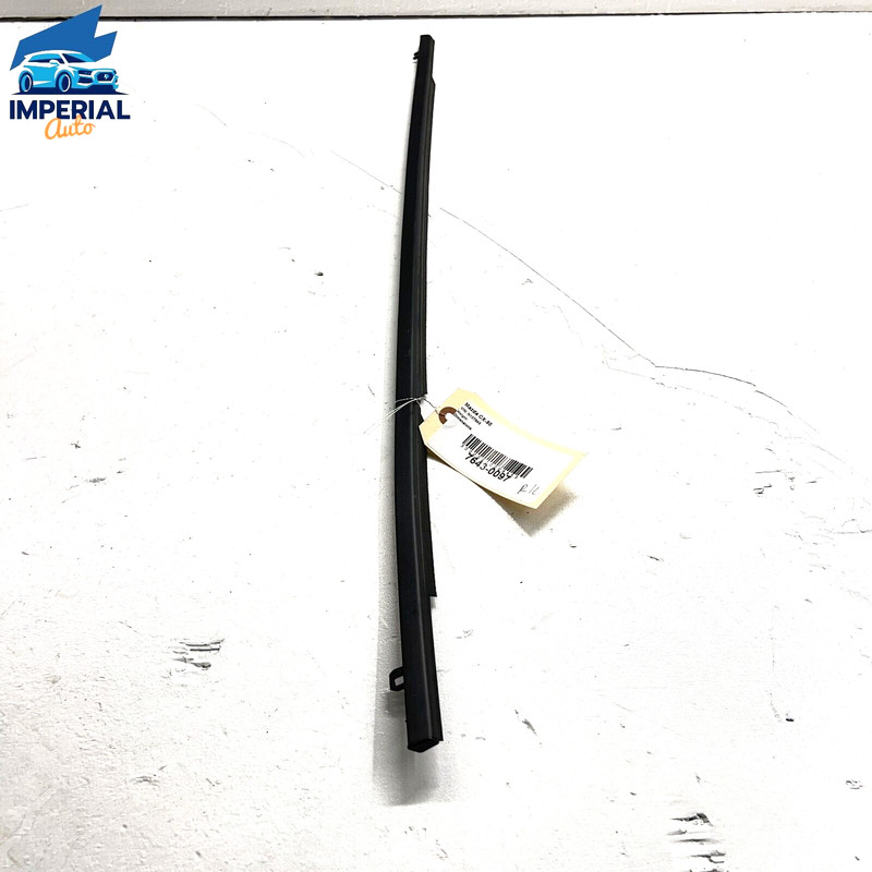 2023 MAZDA CX-50 REAR LEFT DRIVER DOOR WINDOW BELT MOLDING WHEATHERSTRIP OEM
