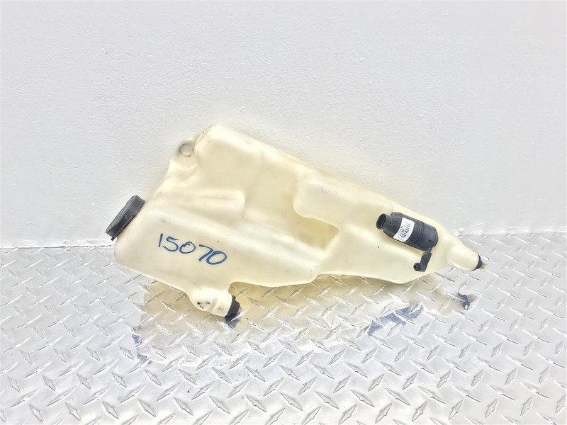 1995-2005 BLAZER SONOMA S10 S15 WASHER FLUID BOTTLE RESERVOIR OEM 627-00228