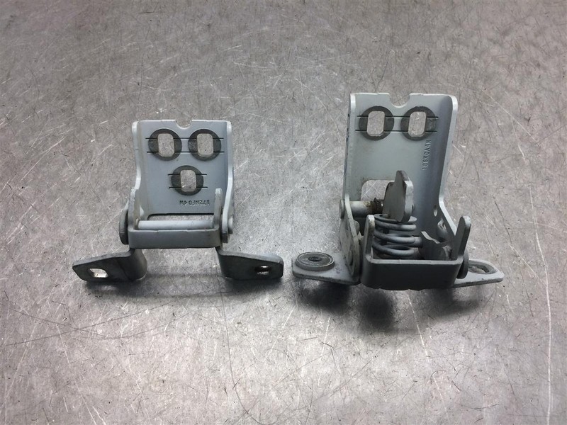 2004 DODGE DURANGO REAR DRIVER LEFT DOOR HINGES PAIR OEM