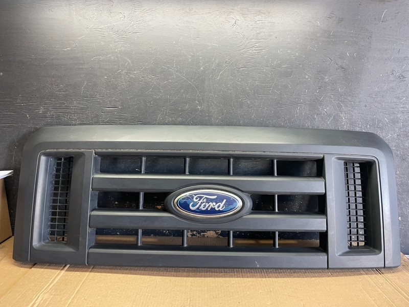 2008 to 2014 Ford Econoline E150 E250 Front Upper Black Grill Grille ab2992 DG