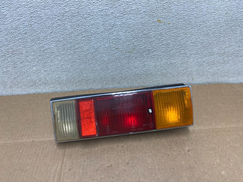 1973 to 1978 Fiat 124 Spider Right Passenger RH Side Tail Light Y8539 PS