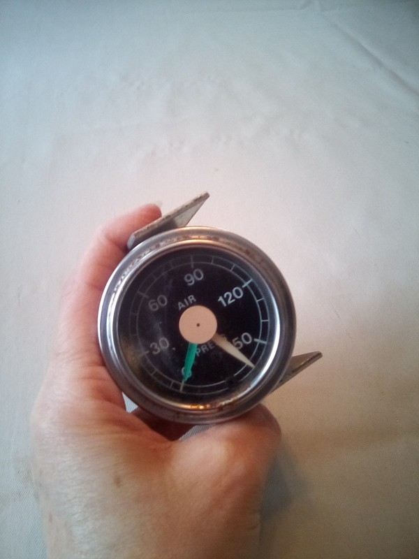 Ford Freightliner E7HT255AA Secondary Air Pressure Gauge
