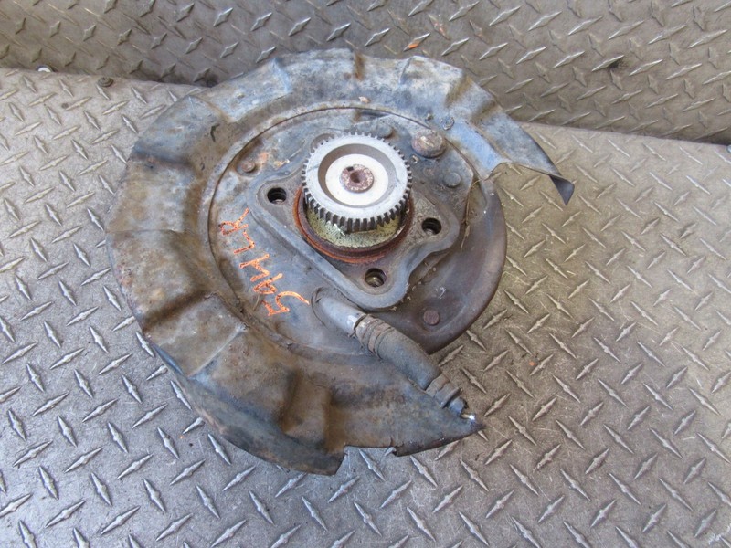 04 05 06 KIA AMANTI LEFT DRIVER REAR SPINDLE KNUCKLE