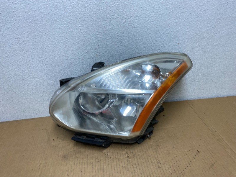 2008 to 2013 Nissan Rogue Left Driver LH Halogen Headlight Oem AD0948 DW