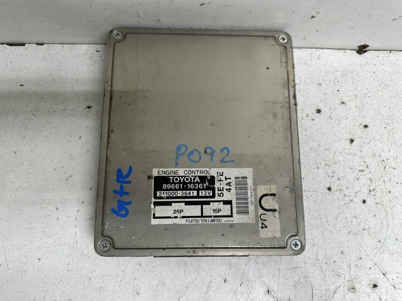 1995-1996 Toyota Tercel A/TEngine Computer Control Module Ecu Ecm Pcu Pcm Oem