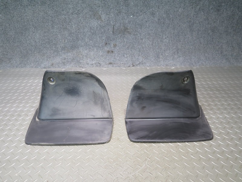 1998-2007 LEXUS UZJ100L LX470 REAR LEFT & RIGHT MUD FLAP SET OF 2
