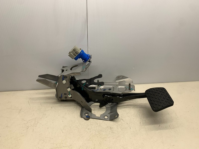 2018-2022 FORD ECOSPORT BRAKE PEDAL ASSEMBLY OEM