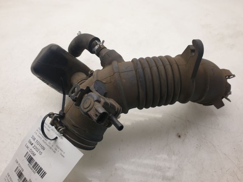 2009 TOYOTA RAV4 2.5L 4CYL AIR CLEANER RESONATOR TUBE ASSEMBLY